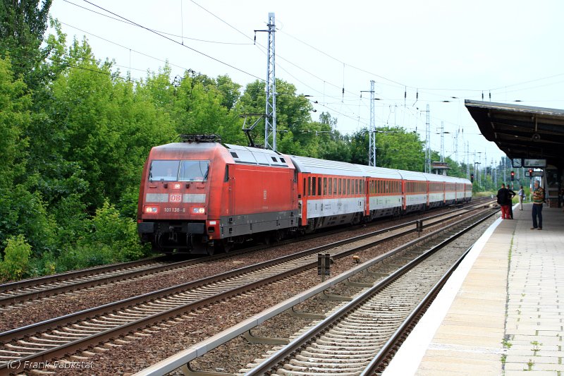 DB 101 138-6 mit EC378 nach Ostseebad Binz (Berlin Karow, 15.06.2009)