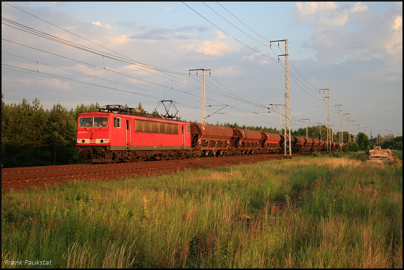 DB Schenker 155 015-1 mit Facs-Wagen (Berlin Wuhlheide, 24.06.2009)