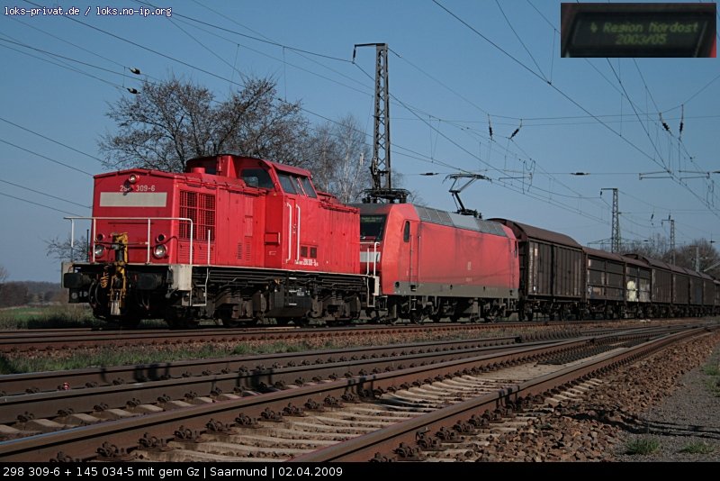 DB Schenker 298 309-6 schleppt hier einen Gterzug ab (Saarmund, 02.04.2009).