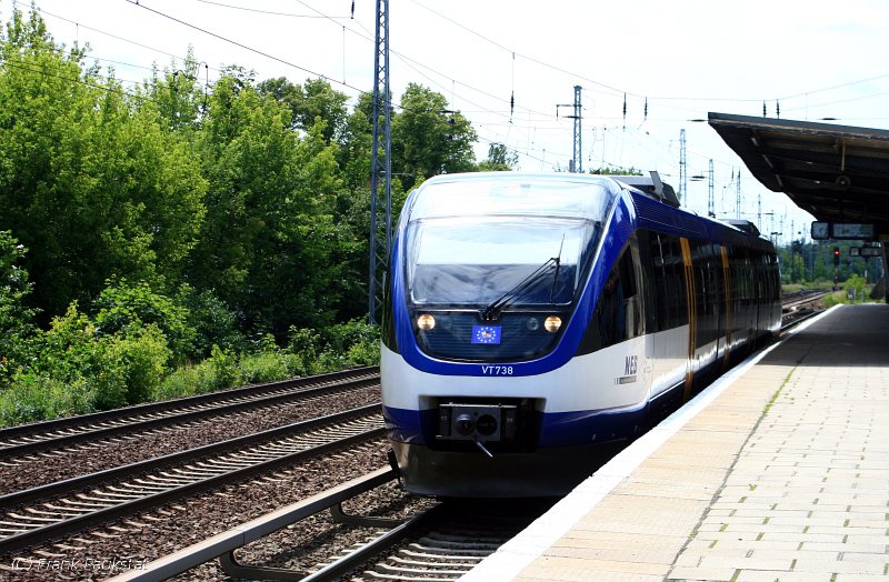 NEB VT 738 / 643 410-3 als NEB86170 nach Klosterfelde (Berlin Karow, 16.06.2009)