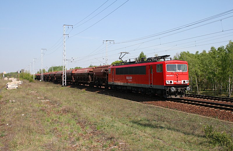 RAILION Logistics 155 246-2 kommt mit Tads- und ähnlichen Wagen vorbei (Berlin Wuhlheide, 24.04.2009)
<br><br>
Update: 10/2014 in Senftenberg als Ersatzteilspender z; 25.08.2015 in Opladen verschrottet