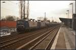 RBH 112 und RBH 106 mit einem Kesselwagenzug am 12.02.2013 H�he Berlin-Karow