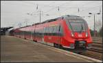 DB Regio 442 321 und 442 137 verlassen am 03.04.2012 den Bahnhof Berlin Sch�nefeld Flughafen als RE7 nach Dessau Hbf