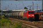 DB Schenker 152 079 mit Kesselwagen-Zug am 07.07.2013 in Berlin Sch�nefeld Flughafen