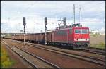 DB Schenker 155 259-5 mit gut vierzig Ea(o)s-Wagen in Berlin Sch�nefeld Flughafen 06.09.2010    Update: 16.02.2015 in Opladen verschrottet