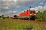 Mit neuen Autos fuhr DB Cargo 189 017-7 am 26.05.2017 durch die Berliner Wuhlheide