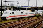 DB Fernverkehr 402 044-2  Koblenz  ist bei trüben und regnerischem Wetter auf dem Weg zum Betriebswerk Rummelsburg (Berlin Warschauer Str, 18.07.2009)