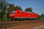 DB Cargo 145 007-1 fuhr solo am 30.08.2017 Richtung Schönefeld und konnte kurz hinter dem Bahnübergang S-Bahnhof Berlin Wuhlheide fotografiert werden