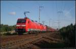 Reichlich Kohle zogen die beiden Loks DB Schenker 152 125-1 und 189 062-3 am 20.08.2011 durch die Berliner Wuhlheide