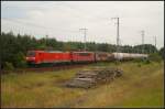 DB Schenker 189 019-3 und als Wagenlok 155 036-7 mit einem Druckkesselwagen-Zug am 19.07.2013 in der Berliner Wuhlheide