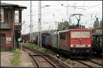 DB Schenker 155 013-6 schleppt PKP EU43-001 mit gemischtem Güterzug Richtung Berlin (gesehen Berlin Köpenick 21.05.2010)