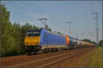 Die von HSL Logistik eingesetzte 146 519-4 fuhr mit Kesselwagen von Wascosa am 09.07.2017 durch die Berliner Wuhlheide (NVR-Nummer 91 80 6146 519-4 D-MERL)