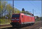 RBH 235 / 185 001-5 in Wustermark-Priort, 21.04.2015    Gebaut wurde die Lok von Bombardier im Jahr 2000.