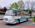 Oldtimer Setra S9 von Mitterbauer Reisen aus Niedersterreich am 22.4.2015 in Krems.