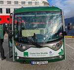 Cruise Eco Shuttle steht bereit f�r die Stadtrundfahrt in Bergen/Norwegen, 10-2024