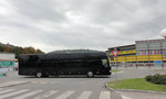 Mercedes Tourismo von Lagobus in Krems gesehen.