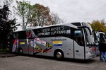 Mercedes Tourismo  von Lanzinger Busreisen aus sterreich in Krems gesehen.