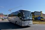 Mercedes Tourismo von Bayerwald Touristik aus der BRD 06/2017 in Krems.