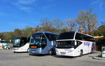 Rechts der Neoplan Cityliner von Martoni Reisen,dann ein Neoplan Tourliner von Gohla Reisen aus der BRD und ein Setra 415 GT-HD von Marx Reisen aus der BRD in Krems gesehen.