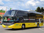 Neoplan Cityliner von Stern Reisen WINTEREDER aus sterreich in Krems unterwegs.