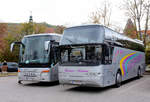 Rechts ein Neoplan Cityliner von Wagner Reisen aus sterreich und links ein Setra von Glas Reisen aus sterreich.