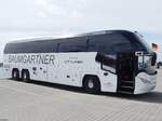 Neoplan Cityliner von Baumgartner aus Deutschland im Stadthafen Sassnitz.