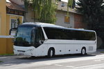 Neoplan Jetliner aus Niedersterreich in Krems unterwegs.