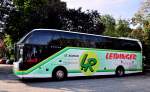 NEOPLAN STARLINER vom Reisebro LEIDINGER aus sterreich am 23.9.2012 in Krems gesehen.