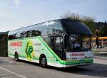 NEOPLAN STARLINER vom Reisebro LEIDINGER aus sterreich am 23.9.2012 in Krems gesehen.