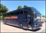 Neoplan Starliner von Schumann Reisen aus Deutschland im Stadthafen Sassnitz.