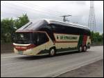 Neoplan Starliner von De Stralsunner aus Deutschland in Stralsund.