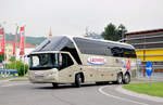 Neoplan Starliner von Lauwers Reisen aus Belgien in Krems gesehen.