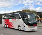 SETRA S 415 HDH aus Ungarn am 27.9.2012 in Krems an der Donau gesehen.