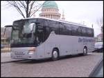 Setra 415 GT-HD von Der Uckermrker aus Deutschland in Potsdam.