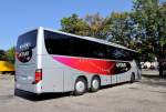 SETRA 416 GT-HD von LK-Tours/Frankreich am 20.7.2013 in Krems gesehen.