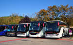 4 Setra`s von DOMANEGG Reisen aus Italien in Krems gesehen.