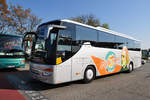 Setra 415 GT-HD von Elite Tours aus Wien in Krems.