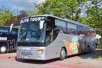 Setra 415 GT-HD von Elite Tours aus Wien  Franz Schuberth  in Krems.