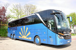 Luxusliner Setra 516 HDH von Perseus Reisen aus der BRD in Krems gesehen.