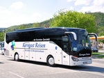 Setra 515 HD vom Reisebro KERNGAST aus sterreich in Krems gesehen.