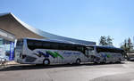 2 Setra 515 HD von Zwlfer Reisen aus Niedersterreich in Krems gesehen.