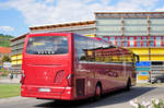 Setra 516 MD aus der BRD in Krems gesehen.