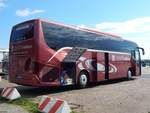 Setra 515 HD von Milli Reisen aus Deutschland im Stadthafen Sassnitz.