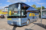 Van Hool T911 Alicron von Atzl Reisen aus der BRD in Krems gesehen.