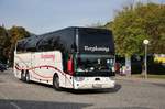 Van Hool TX17 Altano von Bergkoning Reisen aus Belgien in Krems gesehen.