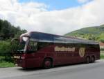 VOLVO 9700 von GSCHWINDL Reisen aus sterreich im September in der Wachau/Niedersterreich gesehen.