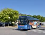 Volvo 9900 von Pulay Reisen aus sterreich 06/2017 in Krems.