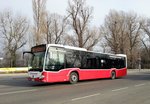 Mercedes Citaro von Gschwindl als Linienbus in Wien beim Donauturm gesehen.