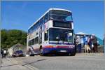 Ein First Doppelstockbus beim Halt in Porthleven (Strecke Penzance - Helston)
15. Mai 2014