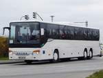 Setra 419 UL von Becker-Strelitz Reisen aus Deutschland in Sassnitz.